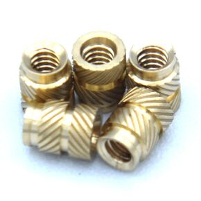 [ منتجات J&J ] إدراج نحاسي IUTB-440، 4-40 ملولب، 4.5 مم OD، طول 5.7 مم، إدراجات تثبيت الحرارة، 100 قطعة in Kuwait