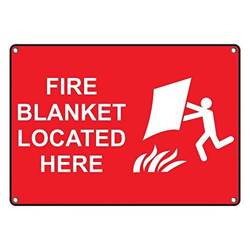 توجد هنا بطانية حريق بلاستيكية مقاومة للعوامل الجوية مع نص ورمز باللغة الإنجليزية in Kuwait