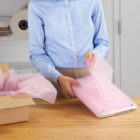 لفة توسيد الفقاعات المضادة للكهرباء الساكنة مقاس 3/16 بوصة من Staples، مقاس 12 بوصة × 175 بوصة، غلاف وردي مضاد للكهرباء الساكنة للإلكترونيات والمواد الهشة in Saudi Arabia
