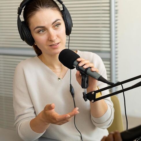 4 قطع من مشابك الميكروفون، مشبك حامل ميكروفون لاسلكي للحامل، مشبك حامل ميكروفون مرن بزاوية قابلة للتعديل لتسجيل استوديو المسرح (أسود) in Saudi Arabia