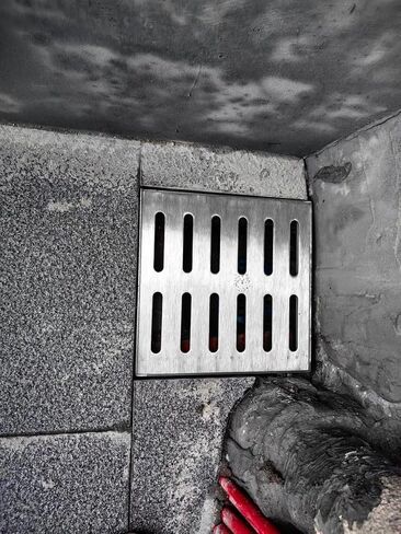 Removable Trough Guttering Drain Grate 4-16 Inch, Stainless Steel Frame Outdoor Square Channel Grating, Decorative Well Covers for Concrete Floor, 15x15x2cm in Kuwait