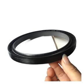 Machinery HEP9502 Oil Seal 136.8 * 165 13.5/14-Rubber in Kuwait