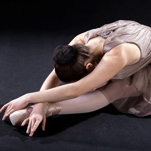 مجموعة إكسسوارات الشعر النسائية من Uonlytech: 5 قطع من أغطية الكعكة المرنة السوداء غير المرئية، شبكات شعر قابلة لإعادة الاستخدام للباليه والرقص والفتيات والنساء in Kuwait