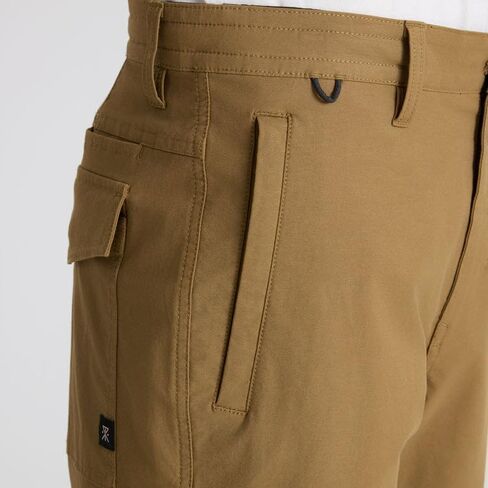 Layover Pro Traveler Shorts in Saudi Arabia