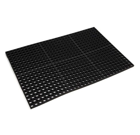Wearwell 477.78x3x4GRBK WorkSafe Heavy Duty Anti-Fatigue Mat, for Wet Areas, 3' x 4' x 7/8" Thickness, Black in Kuwait