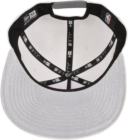 قبعة شيكاغو بولز 9FIFTY A-Frame 6X NBA Finals Champs من New Era باللون الأبيض والفضي والذهبي، قبعة قابلة للتعديل in Kuwait