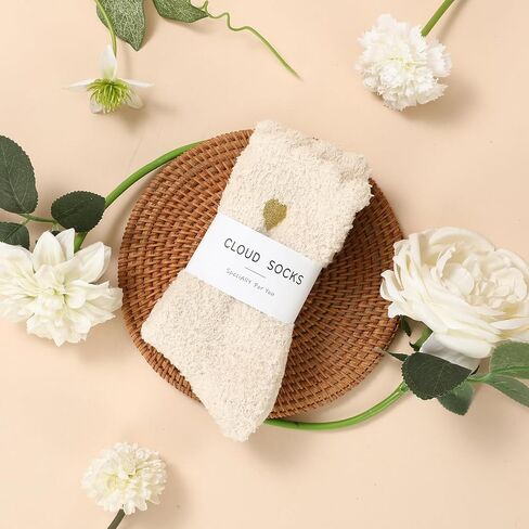 هدايا الرعاية الذاتية للنساء - حزمة فاخرة مع 50 "x70" بطانية مريحة متبكلة ، جوارب غامضة ، شمعة الصويا ، ديكور عباد الشمس | عيد ميلاد ، أفكر فيك ، احصل على هدايا جيدة | أمي ، صديقة ، أفضل صديق in Kuwait