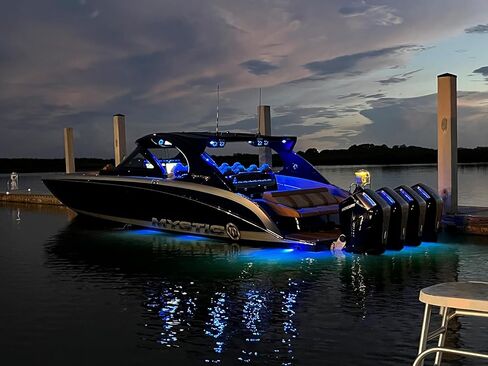 Lumishore SMX24 Eclipse Single Color Surface Mount LED Underwater Light (Blue), 60-0531 in Saudi Arabia