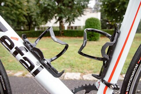 ZEFAL Pulse Z2 Pack – Two Side Introduction Bicycle Bottle Cages – for Limited Space Frames – 40 g Each Bottle Holder – Made in France, Black in Saudi Arabia