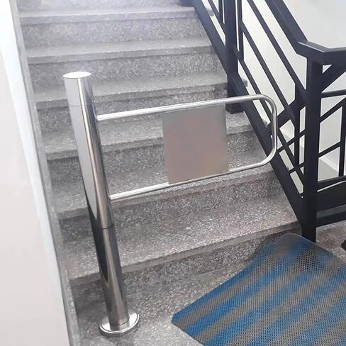 بوابة أمان سوبر ماركت عالمية - بوابة متأرجحة يدوية بزاوية 90 درجة مع تصميم ارتداد تلقائي، تشغيل بالدفع اليدوي، 100 × 97 سم (يمين) - مثالية للمداخل الآمنة والمشاة in Kuwait