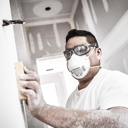 3M N95 Performance Respirator 8210, 2 Pack, Drywall Sanding, NIOSH-APPROVED N95, Advanced Filter Media For Easy Breathing, Cushioning Nose Foam, Adjustable Noseclip, Stretchable Straps (8210D2-DC) in Saudi Arabia