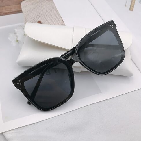 Unisex Polarized Retro Black Sunglasses - Classic Square Frame - UV400 Protection - HD Polarized Lenses - Men's & Women's Sunglasses in Kuwait