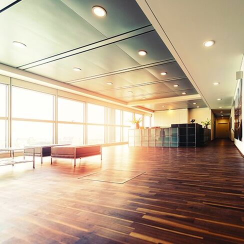 Lunera CFL LED G24d - تركيب رأسي، 3000 كلفن، بديل مدفوع بالصابورة 13 وات لـ 18/26 وات، مصابيح CFL ثنائية الدبوس in Kuwait