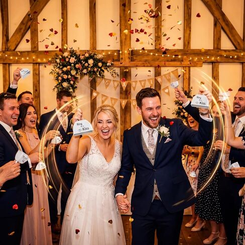 24 مجموعة من أجراس البقر الدائرية لحفلة القبلة، صانعة الضوضاء، أجراس تقبيل حديدية صغيرة للمناسبات الرياضية، حفل استقبال الزفاف، مستلزمات حقيبة جودي in Kuwait