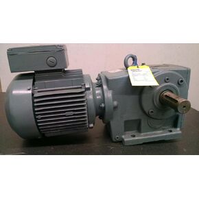 # نموذج دودة الزاوية اليمنى الأمريكية # K60DT90S4-21.8 نسبة 1.5HP 1800 in Kuwait