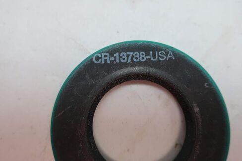 LOT of 2 CR CHICAGO RAWHIDE 13738 Oil Seal 1-3/8IN X 2-3/8IN X 5/16IN in Saudi Arabia