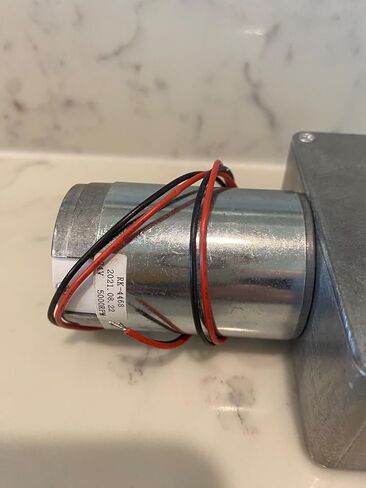 #الولايات المتحدة دودة GW4468 DC24V 60R/MIN 24 V in Kuwait