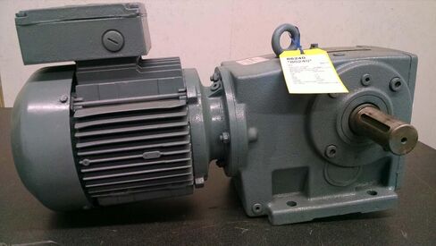 # نموذج دودة الزاوية اليمنى الأمريكية # K60DT90S4-21.8 نسبة 1.5HP 1800 in Kuwait