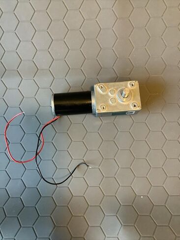 #الولايات المتحدة 12 فولت 5 تيار مستمر دودة 35 كجم. سم توربين عكسي ذاتي in Kuwait