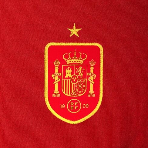 سترة رياضية مرخصة من الاتحاد الإسباني الملكي لكرة القدم من Icon Sports - للبالغين من الجنسين - باللون الأحمر in Saudi Arabia