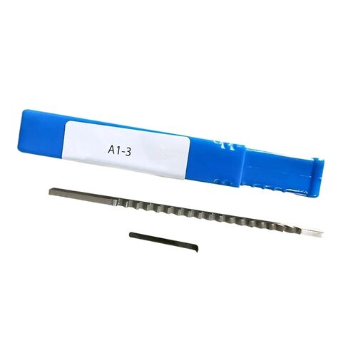 3 مللي متر دفع من نوع Keyway Broach متري الحجم عالية السرعة الصلب أدوات التطرق سكين لآلة القطع باستخدام الحاسب الآلي أداة المقاومة للحرارة in Kuwait