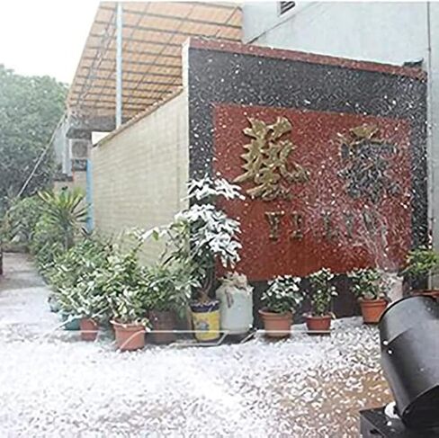 2000W Snow Machine, Outdoor Party Snow Machine, Swing + Remote Control + Adjustable Snowflake Size, Suitable for Christmas Party Stage in Saudi Arabia