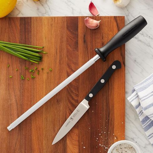 سكين التقشير الكلاسيكي الحاد مقاس 10.16 سم من HENCKELS، مصمم هندسيًا ألمانيًا على مدار أكثر من 100 عام من الإتقان، من الفولاذ المقاوم للصدأ in Kuwait