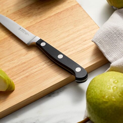 سكين التقشير الكلاسيكي الحاد مقاس 10.16 سم من HENCKELS، مصمم هندسيًا ألمانيًا على مدار أكثر من 100 عام من الإتقان، من الفولاذ المقاوم للصدأ in Kuwait