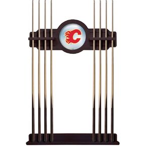 رف Calgary Flames Cue بلمسة نهائية من Tudor الإنجليزية بواسطة Holland Bar Stool in Kuwait