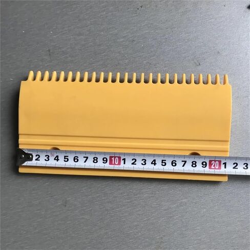Escalator Comb Plastic Elevator Spare Parts LDTJ-B-2 L 213mm W 108mm Hole Space 143mm LHS 25T in Saudi Arabia