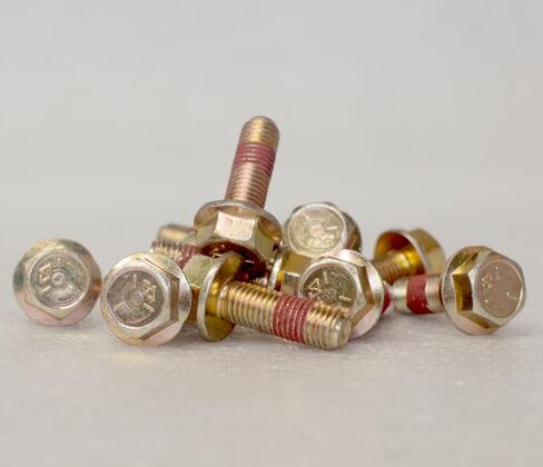 5/16-24x1 Hex Flange Screw Trivalent Zinc Yellow Plating Gr-5 Thread Lock [10 Pack] in Saudi Arabia