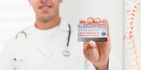 بطاقة إعفاء القناع الطبي من BibBoards، حجم المحفظة - إشعار إعفاء قناع الوجه للأفراد الذين يعانون من مخاوف تتعلق بالصحة أو الإعاقة - لا يلزم الإفصاح - بطاقة معلومات طبية متينة للاستخدام اليومي in Kuwait