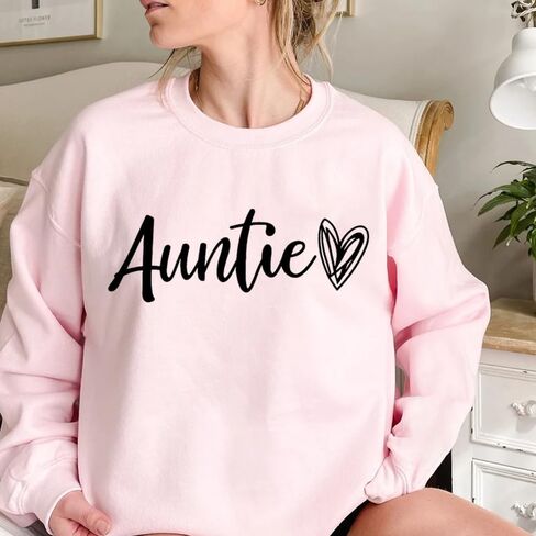 Custom Auntie Sweatshirt for Women, Personalized Heart Design Pullover, for Aunt on Mother’s Day, Cozy Aunt Crewneck, Stylish Sweater, Christmas in Saudi Arabia