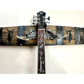 عرض أداة تذكارية/تذكار حامل جيتار بتصميم ملائكي. in Kuwait