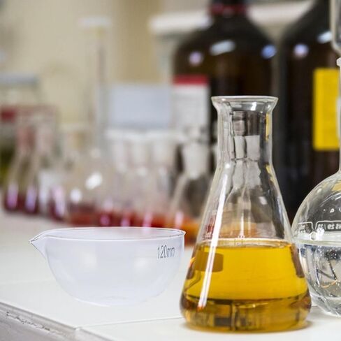 طبق تبخير زجاجي مسطح القاع مقاس 120 مم مع صنبور حاوية تبخير مختبرية أدوات زجاجية علمية مناسبة للتسخين وخلط السوائل في التجارب المعملية in Kuwait