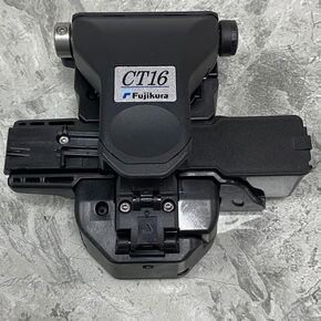 (1 قطعة) جديد وأصلي CT16 خطوة واحدة من الألياف الضوئية الساطور عالي الدقة من الألياف الضوئية CT-16 SM/MM قاطع الألياف مع صندوق تجميع الخردة (نسخة مطورة من CT08) in Kuwait