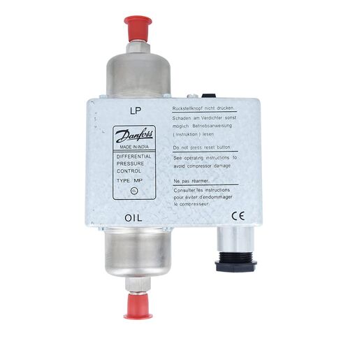 Pack of 1 Oil Differential Pressure Switch (Range: 4.35 psi to 65.26 psi) with Connection Thread ¼ in for HCFC & HFC Refrigerant | Model: MP55 in Kuwait