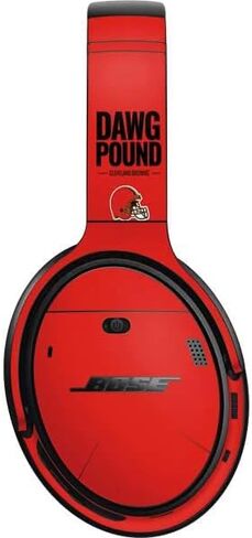 غلاف صوتي من Skinit متوافق مع سماعات الرأس Bose QuietComfort 35 - تصميم شعار فريق NFL Cleveland Browns مرخص رسميًا in Saudi Arabia