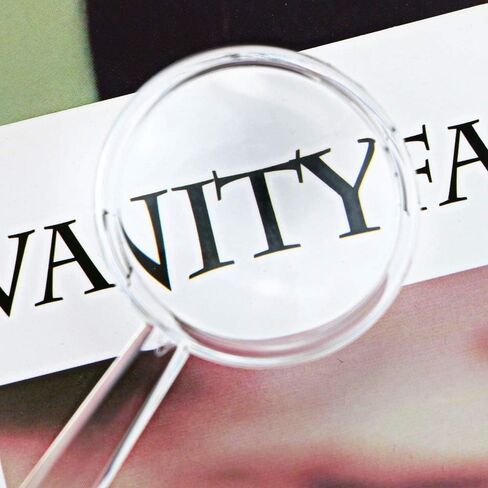 مجموعة مكونة من 24 قطعة من نظارات مكبرة مكونة من 5 أضعاف من البلاستي in Kuwait