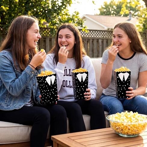 24 قطعة من صناديق الفشار للأفلام القوطية من جيلبروب، هدايا لحفلات أعياد الميلاد، باللون الأسود والأبيض القوطي، صناديق الفشار والوجبات الخفيفة، صناديق حلوى الرعب المخيف، مستلزمات حفلات الأفلام in Kuwait