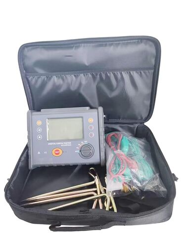 Digital Ground Resistivity Tester Instrument Soil Resistivity Tester Meter With Grounding Resistance 0.00Ω to 30.00kΩ Soil Resistivity 0.00Ωm～9999kΩm Two Three Four Wire Method 128Hz Frequency in Saudi Arabia