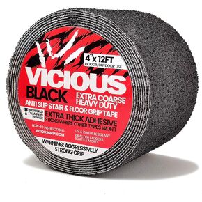 شريط جر آمن مضاد للانزلاق شديد التحمل باللون الأسود | 4 بوصة × 12 قدم | الاستخدام التجاري الصناعي الداخلي والخارجي | مقاوم للماء، مقاوم للزيت، متين in Kuwait