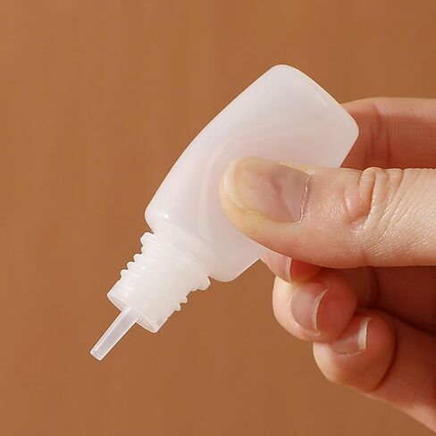 10 PCS Plastic Eye Dropper Bottles, 10ML Empty Plastic Squeezable Eye Liquid Bottle (Black Cap) in Kuwait