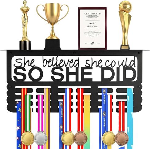 عرض شماعة ميدالية مع رف الكأس، حامل ميدالية السباق المعدني مع كلمات تحفيزية - لقد اعتقدت أنها تستطيع ذلك، عرض شريطي لعداءات السباق الرياضي، سهل التركيب in Kuwait