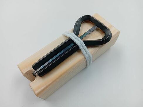 قيثارة الفك - لحنية، فولاذية، سوداء. نغمة عالية. درجة احترافية، مفتاح G2، 65 مم (2,5 بوصة). in Kuwait