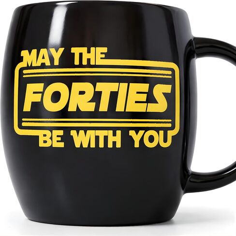 كوب قهوة "May the Forties Be With You" سعة 16oz - هدية مضحكة لعيد الميلاد الأربعين للرجال والنساء، كوب سيراميك آمن للاستخدام في غسالة الأطباق والميكروويف in Saudi Arabia