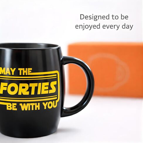كوب قهوة "May the Forties Be With You" سعة 16oz - هدية مضحكة لعيد الميلاد الأربعين للرجال والنساء، كوب سيراميك آمن للاستخدام في غسالة الأطباق والميكروويف in Saudi Arabia