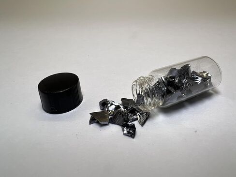 Silicon Crystals Sample Pure 99.9% Metalloid for Collection or Experiments in Saudi Arabia