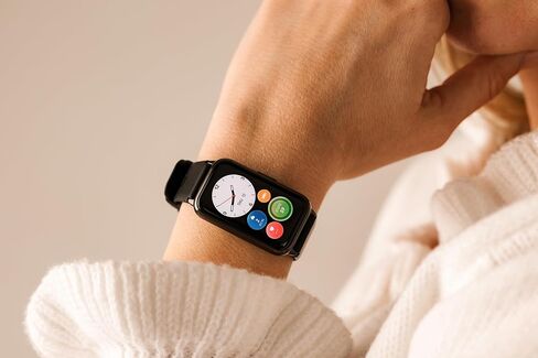 جهاز تعقب اللياقة البدنية LUNO Active X1، ساعة ذكية AMOLED مع أكسجين الدم، مراقب النوم، معدل ضربات القلب وضغط الدم على مدار الساعة طوال أيام الأسبوع، جهاز تعقب النشاط الصحي المقاوم للماء IP68 مع عداد خطوات السعرات الحرارية للنساء والرجال in Kuwait