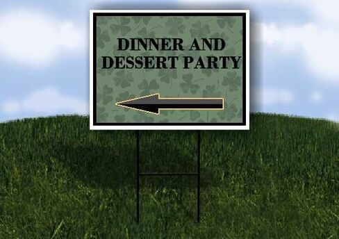 حفل عشاء وحلوى عيد القديس باتريك الأيرلندي البرسيم الداكن سهام اتجاهية على شكل حرف A مزدوجة الجوانب مقاس 23 × 23 بوصة. in Kuwait